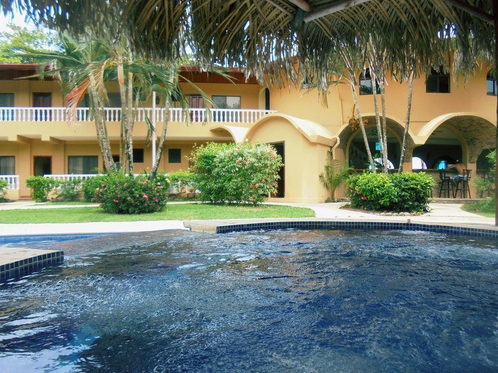 Delfin Beach Front Resort Esterillos Exterior foto