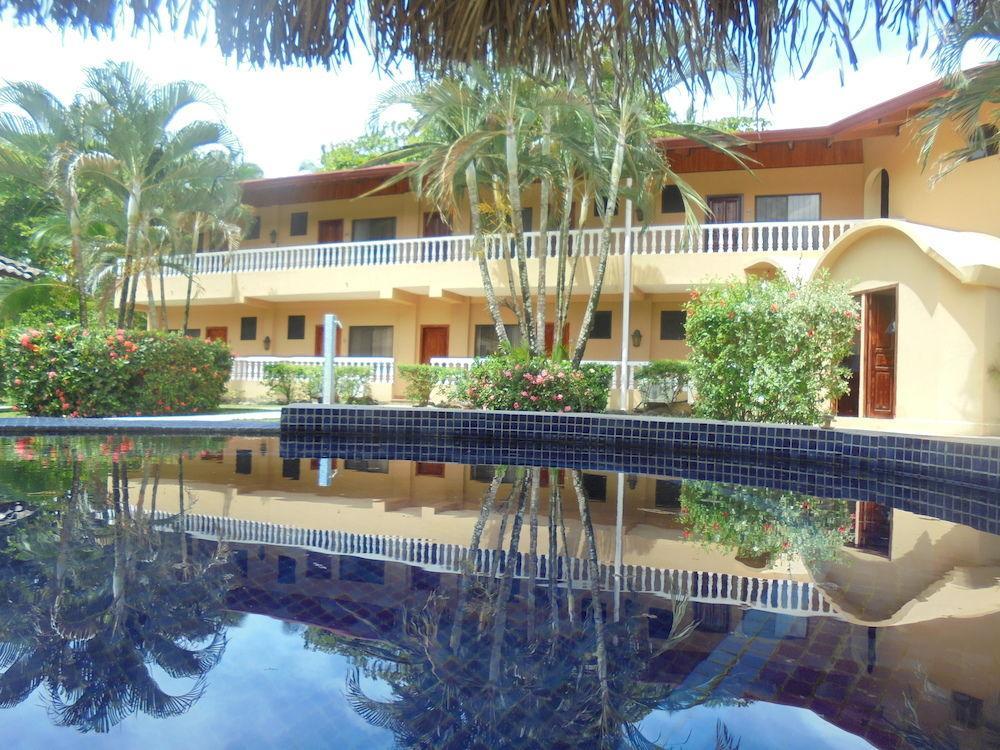 Delfin Beach Front Resort Esterillos Exterior foto